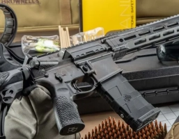 Daniel Defense DDM4 - szczegółowa analiza karabinu dla profesjonalistów. Daniel Defense DDM4 - szczegółowa analiza karabinu dla profesjonalistów.