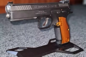 Sprzedam pistolet sportowy CZ Shadow 2 Orange