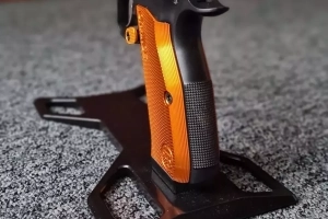 Sprzedam pistolet sportowy CZ Shadow 2 Orange