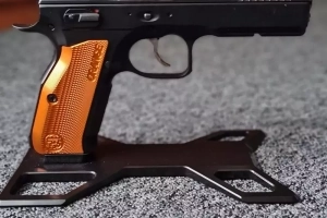Sprzedam pistolet sportowy CZ Shadow 2 Orange