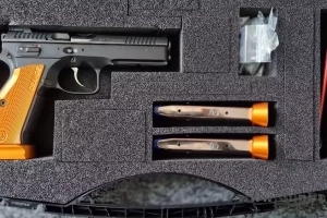 Sprzedam pistolet sportowy CZ Shadow 2 Orange