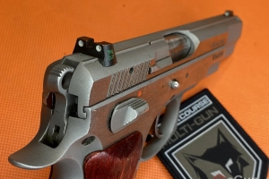 Pistolet CZ 75 B OMEGA Stainless kal.9x19mm