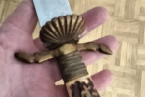 Kordelas mysliwski sygnowany z pochwą