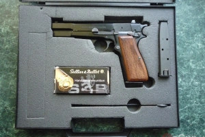 Pistolet Browning HP MK III kal.9x19