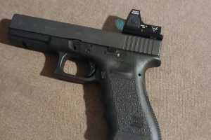 Glock 17