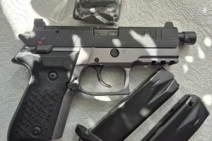 Sprzedam pistolet bojowy firmy Arex REX Zero 1 Tactical OR w kalibrze 9x19mm