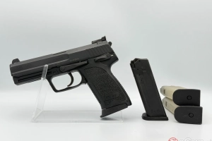 HK USP Sport 9×19 – podwyższone przyrządy HK, 4 magazynki
