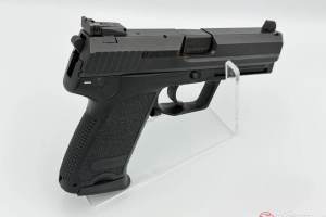 HK USP Sport 9×19 – podwyższone przyrządy HK, 4 magazynki