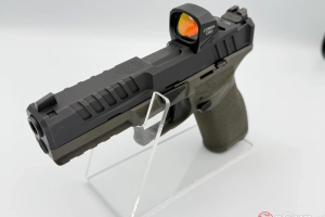 Springfield Armory Echelon Full Size 9×19 + kolimator