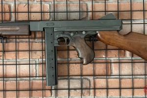 Thompson M1A1 .45 ACP – produkcja wojenna 1943
